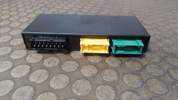 Foto: GRUNGMODUL IV LOW eines BMW 316i compact