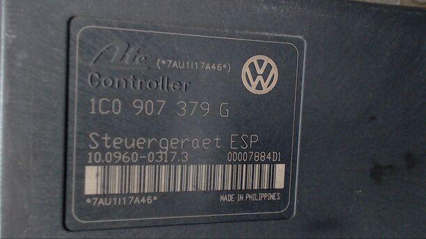 Foto: HAUPTBREMSAGGREGAT ABS / ESP eines VW Golf 1.9 TDI
