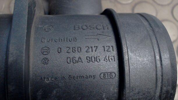 Foto: LUFTMASSENMESSER BOSCH eines VW Golf 1.9 TDI