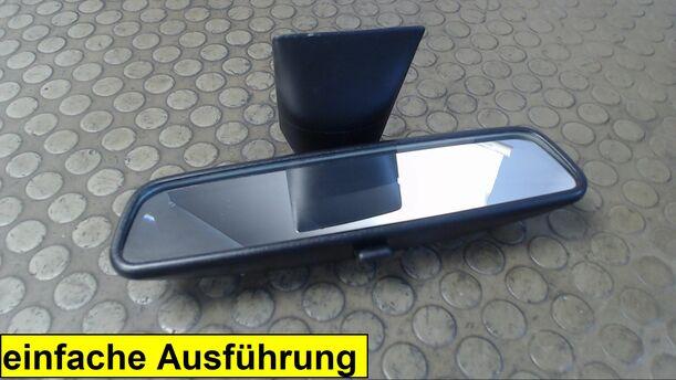 Foto: INNENSPIEGEL eines Mercedes-Benz C 200 T
