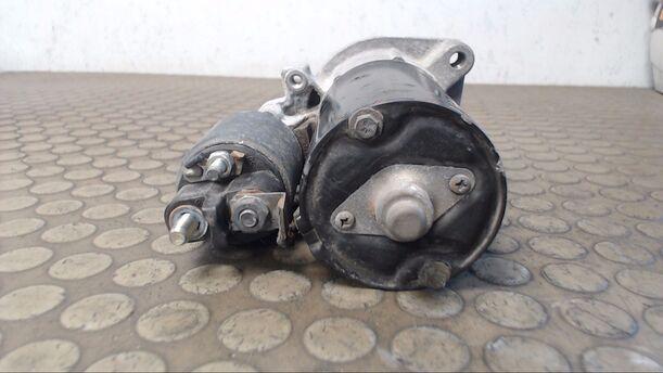 Foto: ANLASSER / STARTER BOSCH eines Mercedes-Benz C 200 T