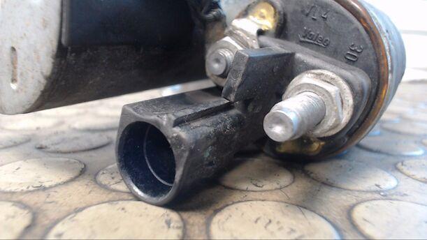 Foto: ANLASSER / STARTER VALEO eines VW Touran 1.4 TSI EcoFuel CL