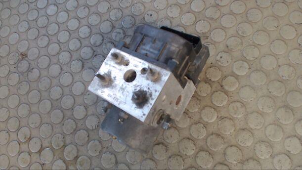 Foto: HAUPTBREMSAGGREGAT ABS eines Mitsubishi Space Star 1.9 DI-D
