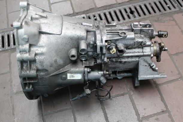 Foto: SCHALTGETRIEBE 5-GANG BDH eines BMW 316ti compact CL