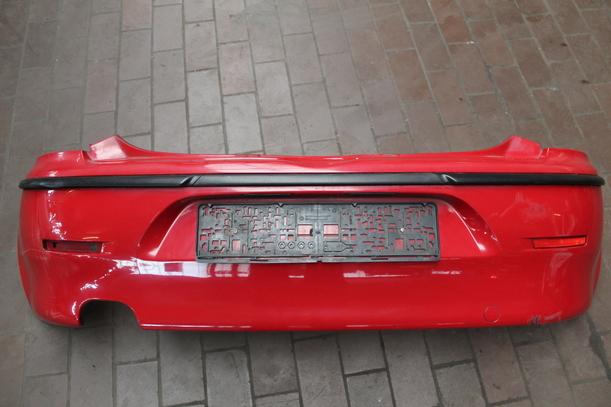 Foto: STOßSTANGE / STOSSFÄNGER HINTEN eines Alfa Romeo 147 1.9 JTD CL