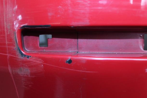Foto: STOßSTANGE / STOSSFÄNGER HINTEN eines Alfa Romeo 147 1.9 JTD CL