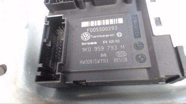 Foto: FENSTERHEBER VORNE LINKS eines VW Golf Variant 1.9 TDI CL