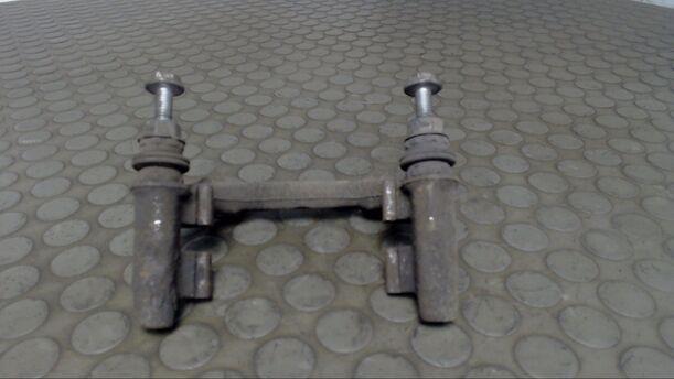 Foto: BREMSSATTELTRÄGER HINTEN L/R eines VW Golf Variant 1.4 CL