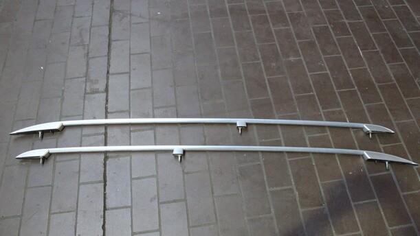 Foto: DACHRELING eines VW Touran 2.0 TDI CL