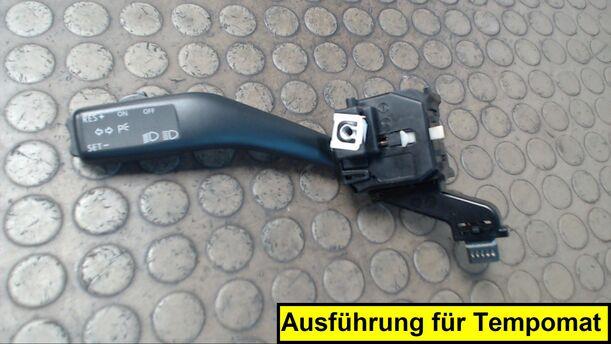 Foto: BLINKSCHALTER/KOMBISCHALTER eines VW Touran 2.0 TDI CL