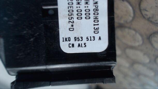 Foto: BLINKSCHALTER/KOMBISCHALTER eines VW Touran 2.0 TDI CL