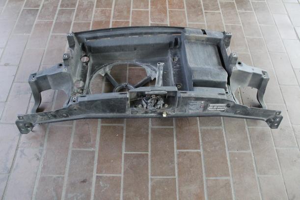 Foto: SCHLOSSTRÄGER eines VW Golf 1.4 CL