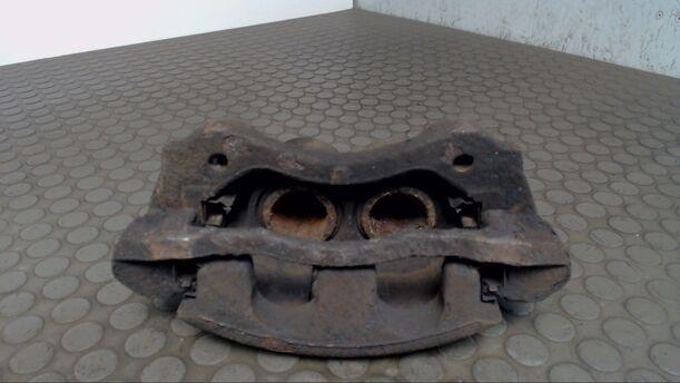 Foto: BREMSSATTEL VORN LINKS eines Ford Transit 300 K TDCi