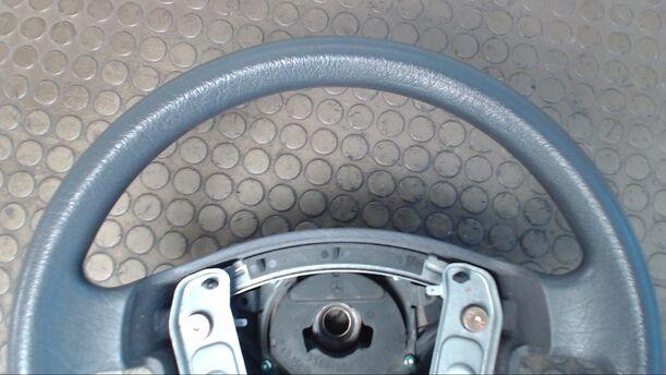 Foto: LENKRAD eines Mercedes-Benz A 140