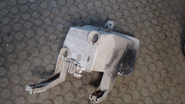Foto: NEBELSCHEINWERFER LINKS eines Opel Vectra 1.8 Caravan