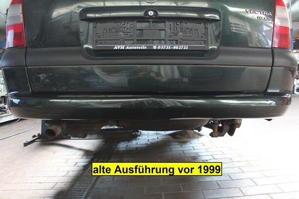 Foto: STOSSFÄNGER / STOSSSTANGE HINTEN eines Opel Vectra 1.8 Caravan
