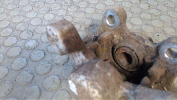 Foto: BREMSSATTEL HINTEN RECHTS eines Opel Vectra 1.8 Caravan