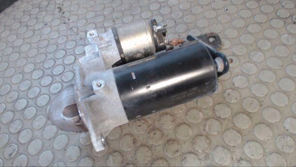 Foto: ANLASSER / STARTER BOSCH eines Opel Zafira 2.0 DTI