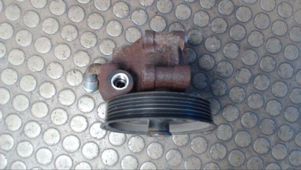 Foto: PUMPE SERVOLENKUNG eines Ford Ka