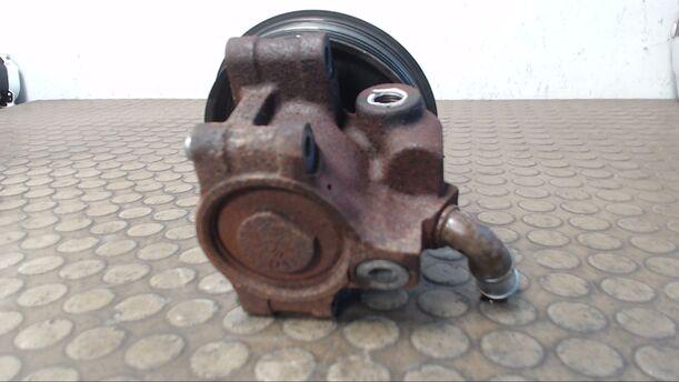 Foto: PUMPE SERVOLENKUNG eines Ford Ka