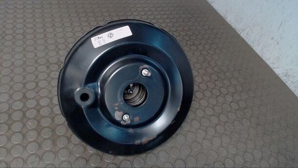 Foto: BREMSKRAFTVERSTÄRKER eines Alfa Romeo 147 1.6 Twin Spark
