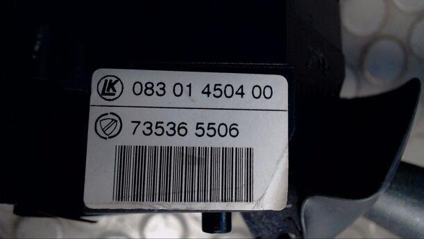 Foto: KOMBISCHALTER eines Alfa Romeo 147 1.6 Twin Spark GL
