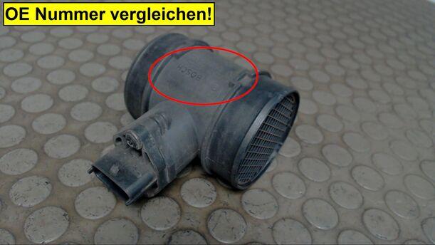 Foto: LUFTMASSENMESSER BOSCH eines Alfa Romeo 147 1.6 Twin Spark GL