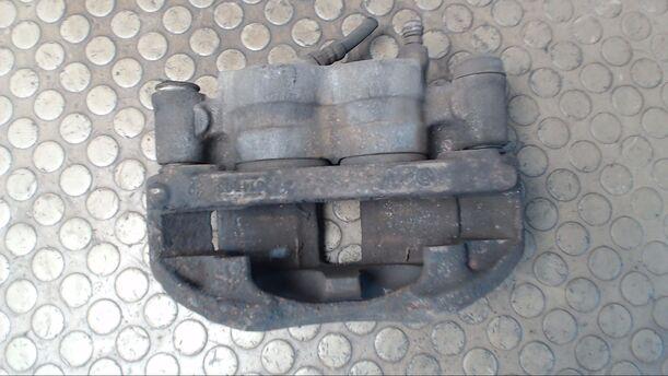 Foto: BREMSSATTEL VORNE RECHTS eines Peugeot Boxer HDi 290 C Cup