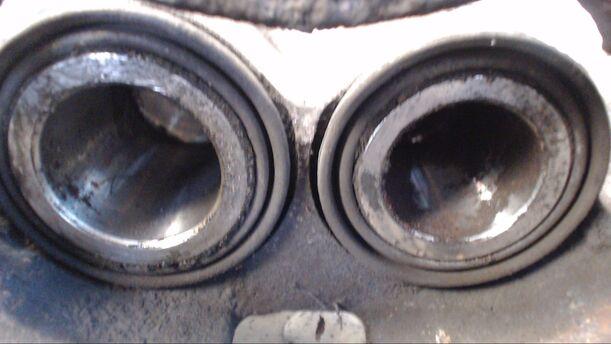 Foto: BREMSSATTEL VORNE RECHTS eines Peugeot Boxer HDi 290 C Cup