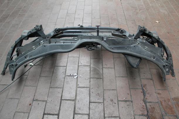 Foto: SCHLOSSTRÄGER eines VW Passat Variant 1.6 GL