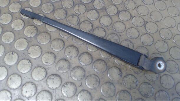 Foto: SCHEIBENWISCHERARM HINTEN eines Audi A3 1.8 Cup