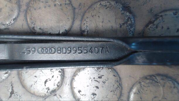 Foto: SCHEIBENWISCHERARM HINTEN eines Audi A3 1.8 Cup