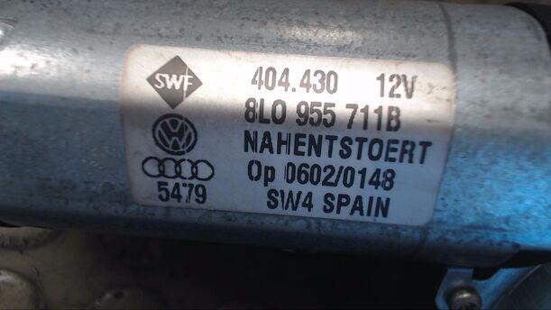 Foto: SCHEIBENWISCHERMOTOR HINTEN eines Audi A3 1.8 Cup