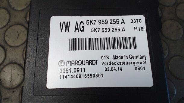 Foto: STEUERGERÄT VERDECK eines VW Golf Cabrio 1.6 TDI BlueMotion Technology Cup