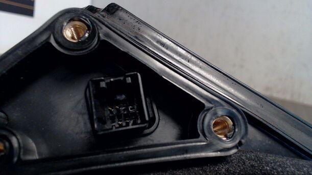 Foto: AUSSENSPIEGEL ELEKTRISCH LINKS eines Hyundai Accent 1.3i SLX