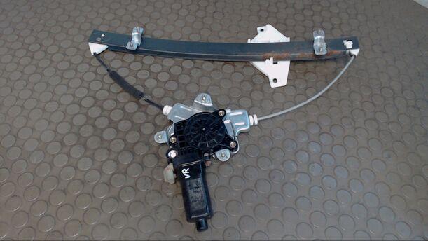 Foto: FENSTERHEBER ELEKTRISCH VORN RECHTS eines Hyundai Accent 1.3i SLX