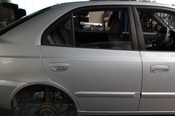 Foto: TÜR HINTEN RECHTS eines Hyundai Accent 1.3i Cup