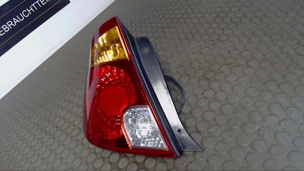 Foto: HECKLEUCHTE / RÜCKLEUCHTE LINKS eines Hyundai Accent 1.3i SLX