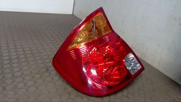 Foto: HECKLEUCHTE / RÜCKLEUCHTE LINKS eines Hyundai Accent 1.3i SLX