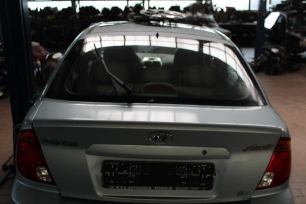 Foto: HECKKLAPPE eines Hyundai Accent 1.3i Cup