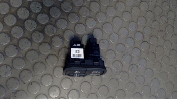 Foto: WISCHERSCHALTER HECKSCHEIBE eines Hyundai Accent 1.3i SLX