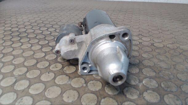 Foto: ANLASSER / STARTER BOSCH eines Mercedes-Benz E 240 T