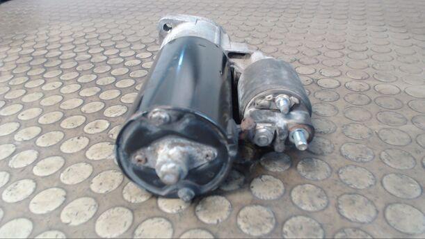 Foto: ANLASSER / STARTER BOSCH eines Mercedes-Benz E 240 T