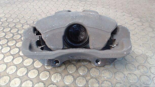 Foto: BREMSSATTEL VORNE RECHTS eines Citroen C8 2.0 HDi