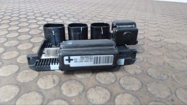 Foto: SICHERUNGSKASTEN eines Citroen C8 2.0 HDi
