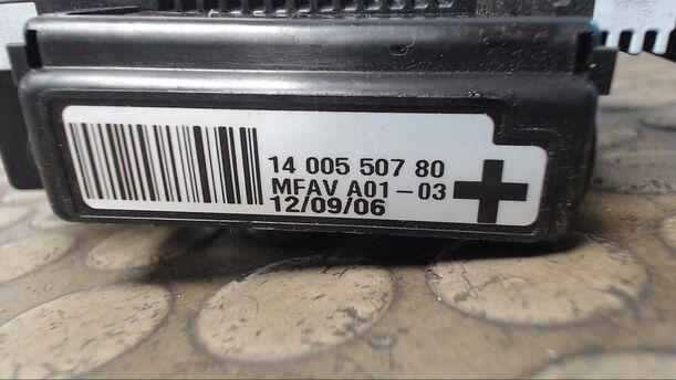 Foto: SICHERUNGSKASTEN eines Citroen C8 2.0 HDi