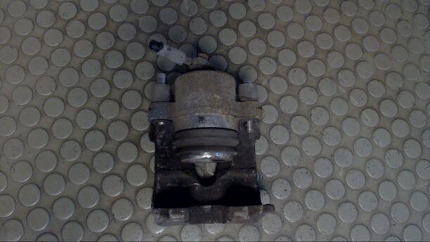 Foto: BREMSSATTEL VORN LINKS eines VW Golf 1.4 Cup