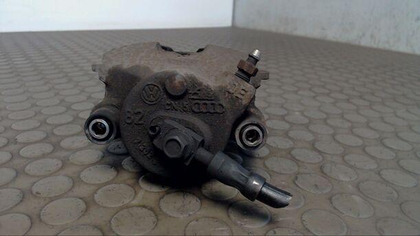 Foto: BREMSSATTEL VORN RECHTS eines VW Golf 1.4 Cup