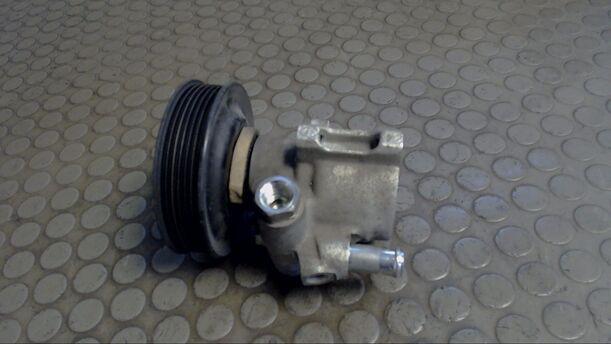Foto: PUMPE SERVOLENKUNG eines VW Golf 1.4 Cup