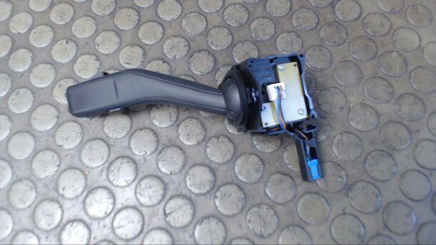 Foto: SCHEIBENWISCHERSCHALTER eines VW Golf 1.9 TDI
